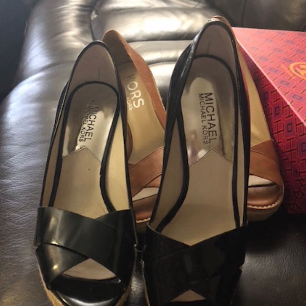 Michael Kors wedges black